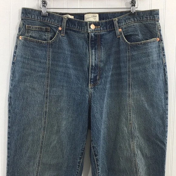 Universal Thread Vintage Straight Jeans Womens 18/34R Medium‎ Wash Cotton Denim - Picture 2 of 12